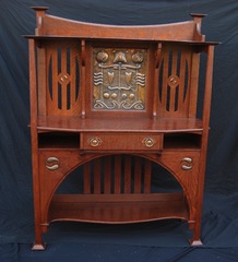 Vintage Arts and Crafts Sideboard Server Cabinet.  United Kingdom. Circa 1890.